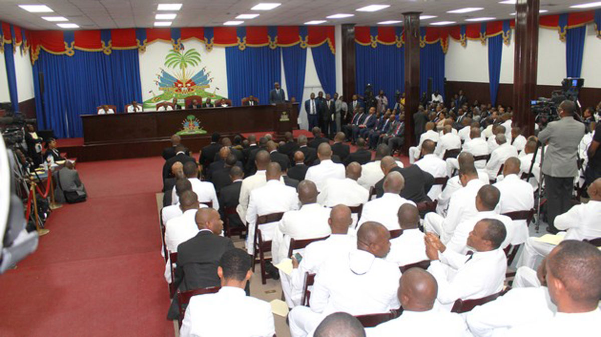 Politique: Un nouveau bloc parlementaire au sénat haïtien