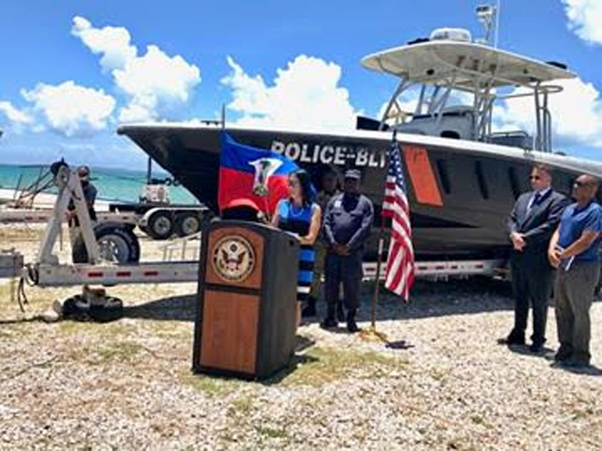 Coopération américaine avec la Garde-côtière haïtienne  et la Police Nationale d’Haïti